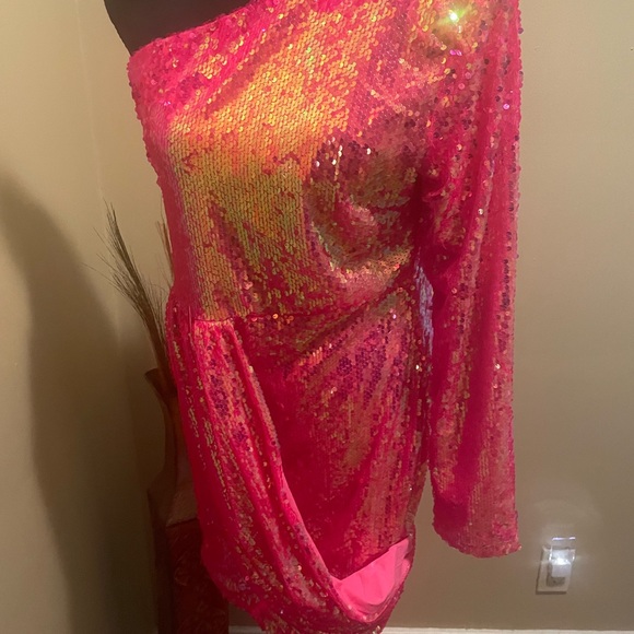 AKIRA Label Maximum Sequin Mini Dress Pink (Size Large) - Picture 11 of 12